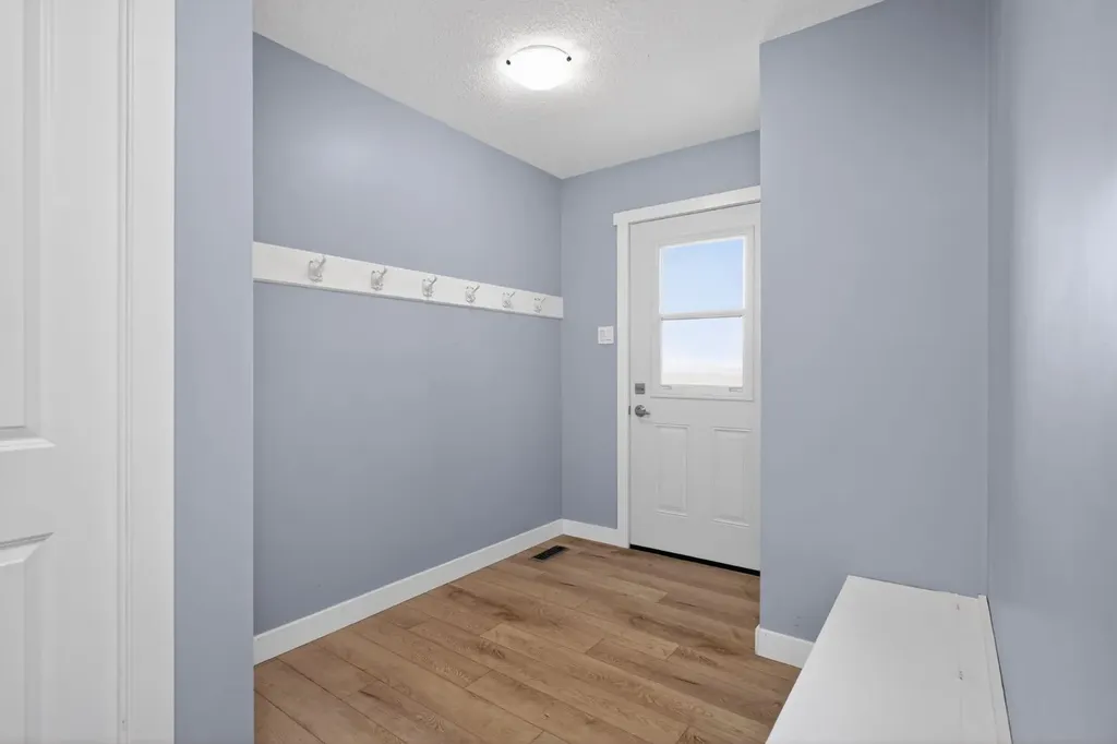 578099 83 Street E Rural Foothills County AB T1V 1R7
