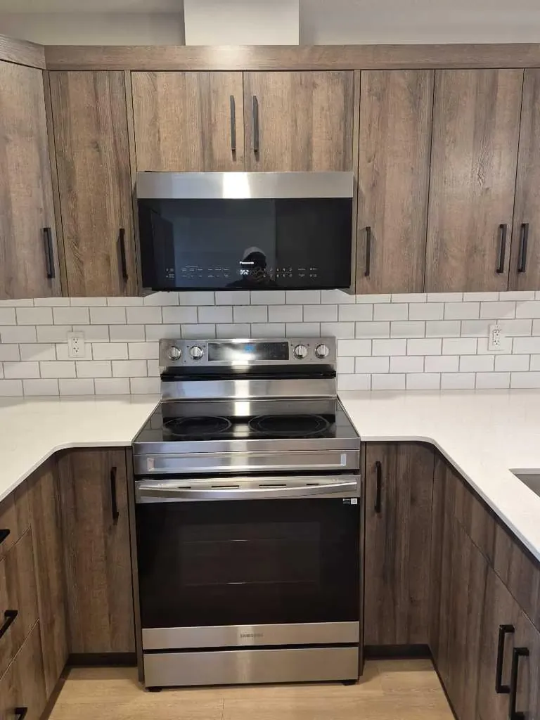 594 Aquitania Boulevard W Lethbridge AB T1J 5X4