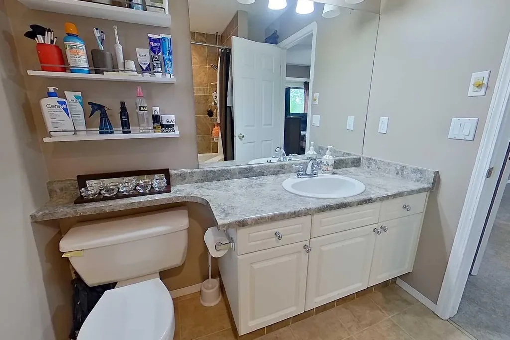 2904 45 Avenue Athabasca AB T9S 1N8