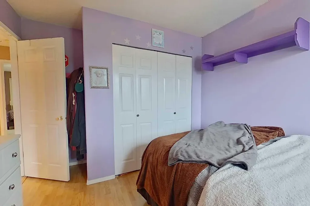 2904 45 Avenue Athabasca AB T9S 1N8