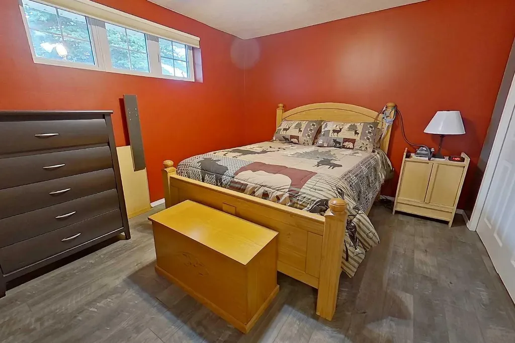 2904 45 Avenue Athabasca AB T9S 1N8