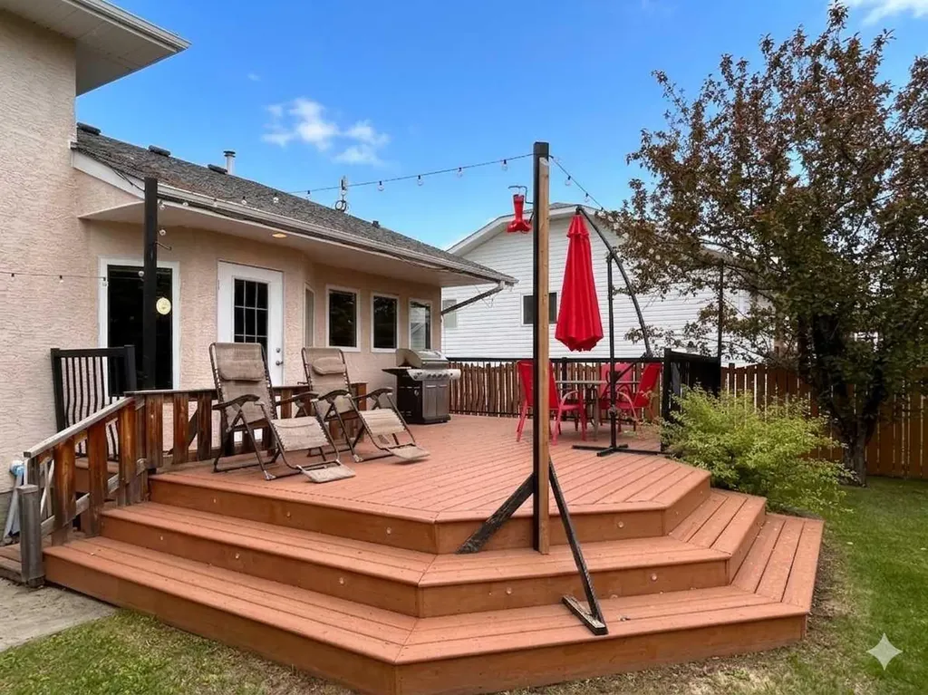 2904 45 Avenue Athabasca AB T9S 1N8