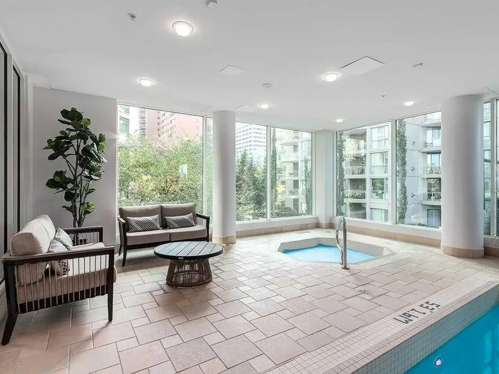 837 2 Avenue SW Calgary AB T2P 0E6