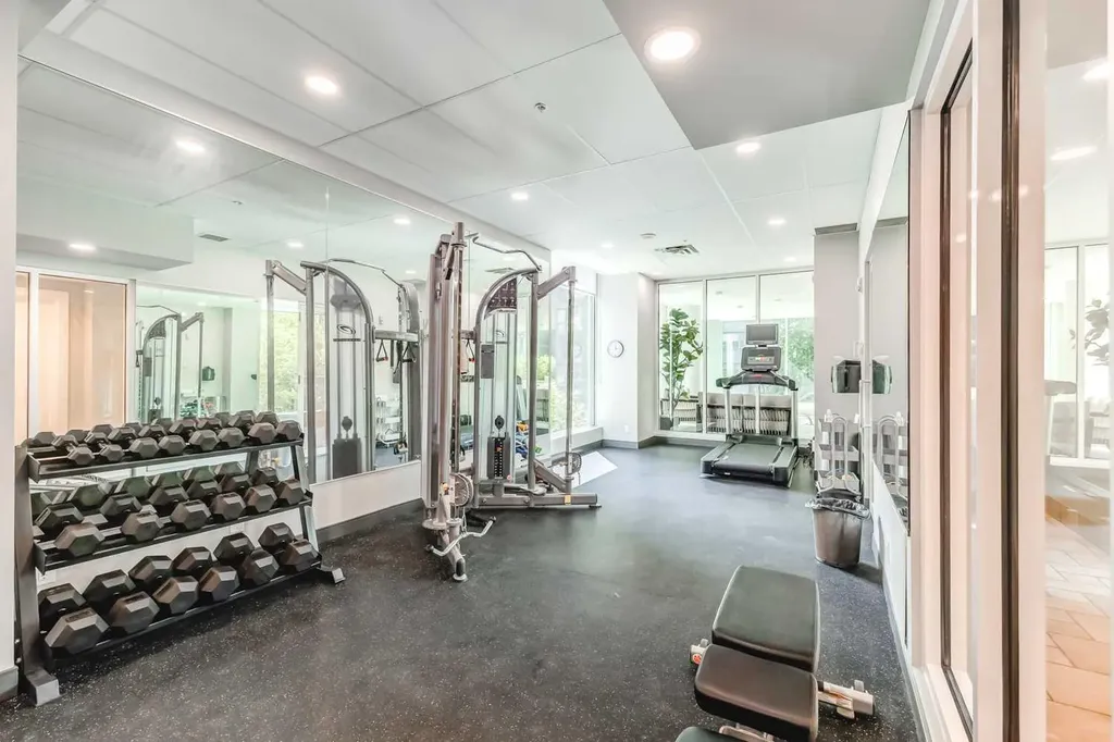 837 2 Avenue SW Calgary AB T2P 0E6