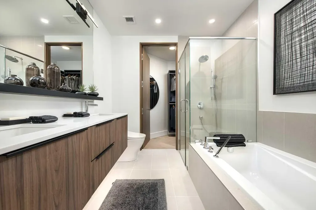 4180 Kovitz Avenue NW Calgary AB T3B 6V1