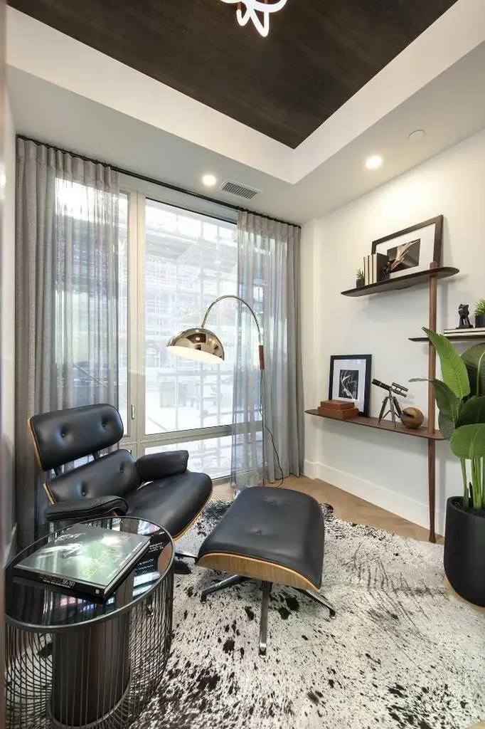 4180 Kovitz Avenue NW Calgary AB T3B 6V1
