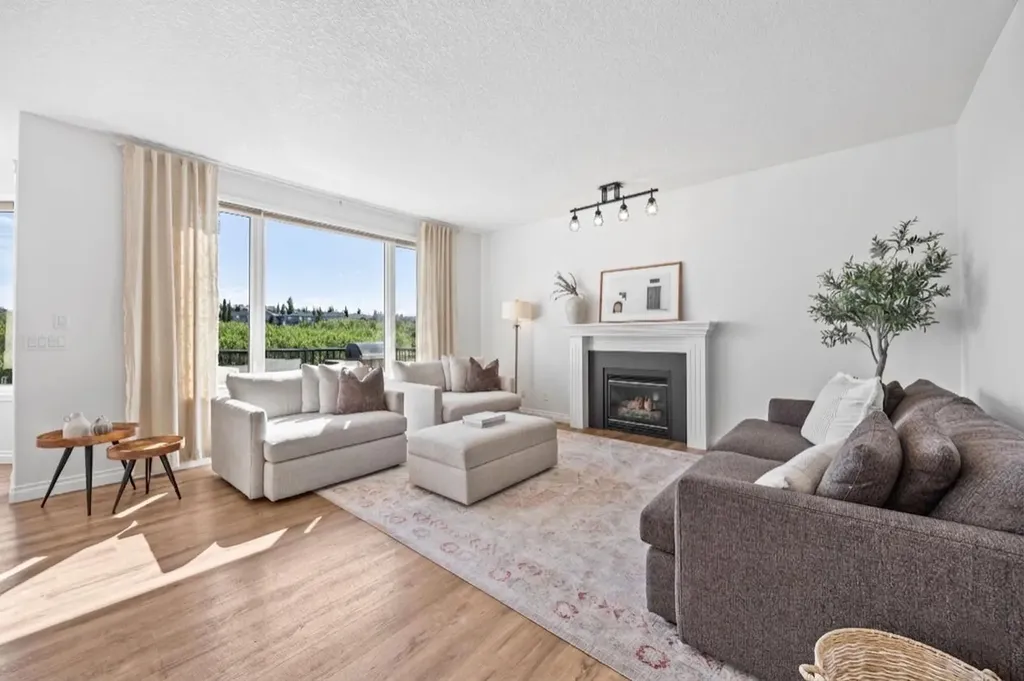 87 Royal Birch Point NW Calgary AB T3G 5P9