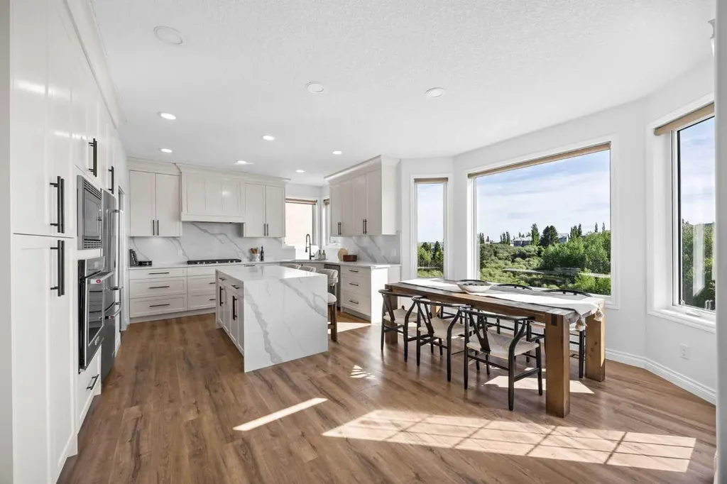 87 Royal Birch Point NW Calgary AB T3G 5P9