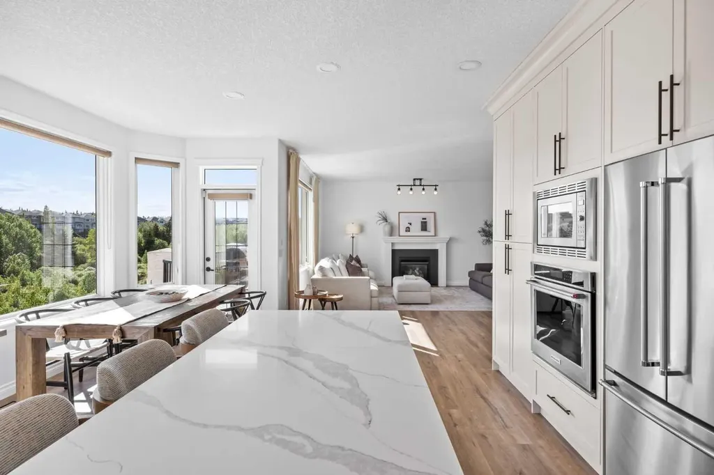 87 Royal Birch Point NW Calgary AB T3G 5P9