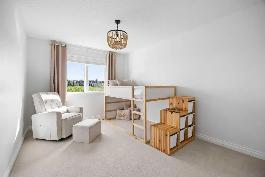 87 Royal Birch Point NW Calgary AB T3G 5P9