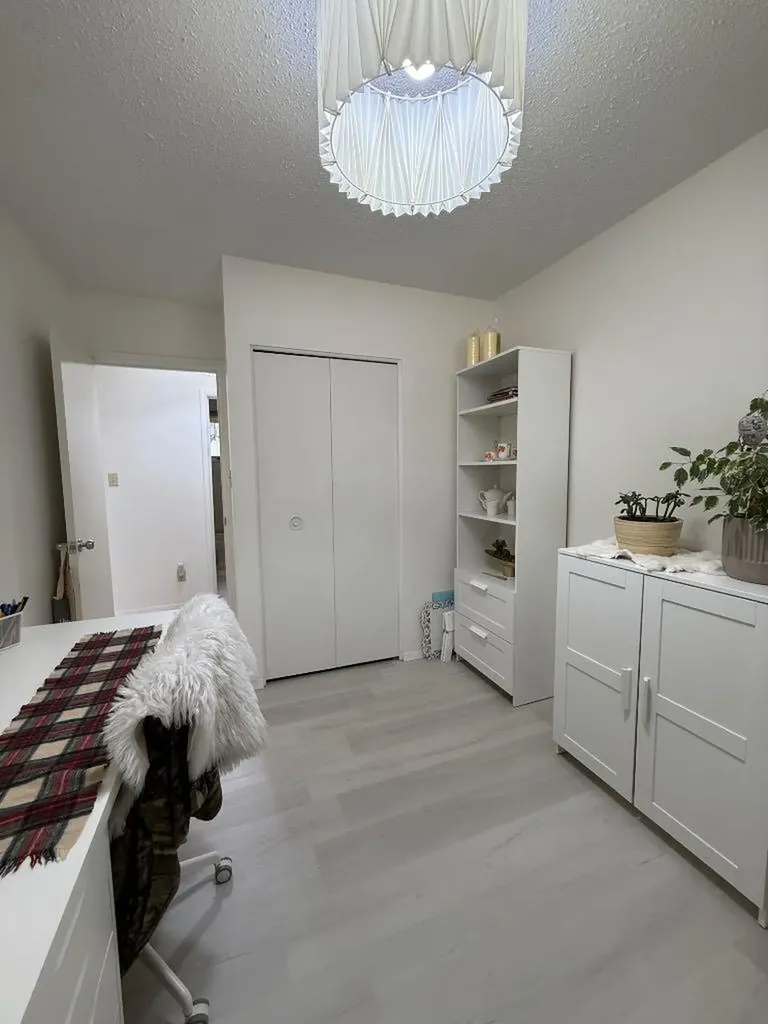 4720 52 Avenue High Prairie AB T0G 1E0