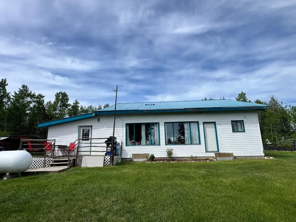 32 Range Road 60.25 Rural Clear Hills County AB T0H 1K0