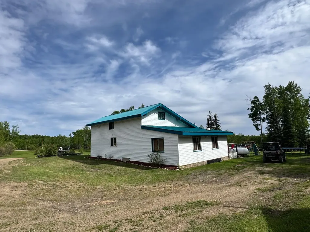 32 Range Road 60.25 Rural Clear Hills County AB T0H 1K0