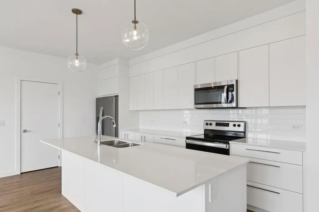 60 Skyview Ranch Road NE Calgary AB T3N 2J8
