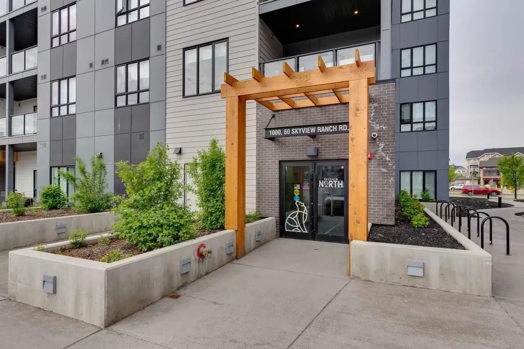 60 Skyview Ranch Road NE Calgary AB T3N 2J8