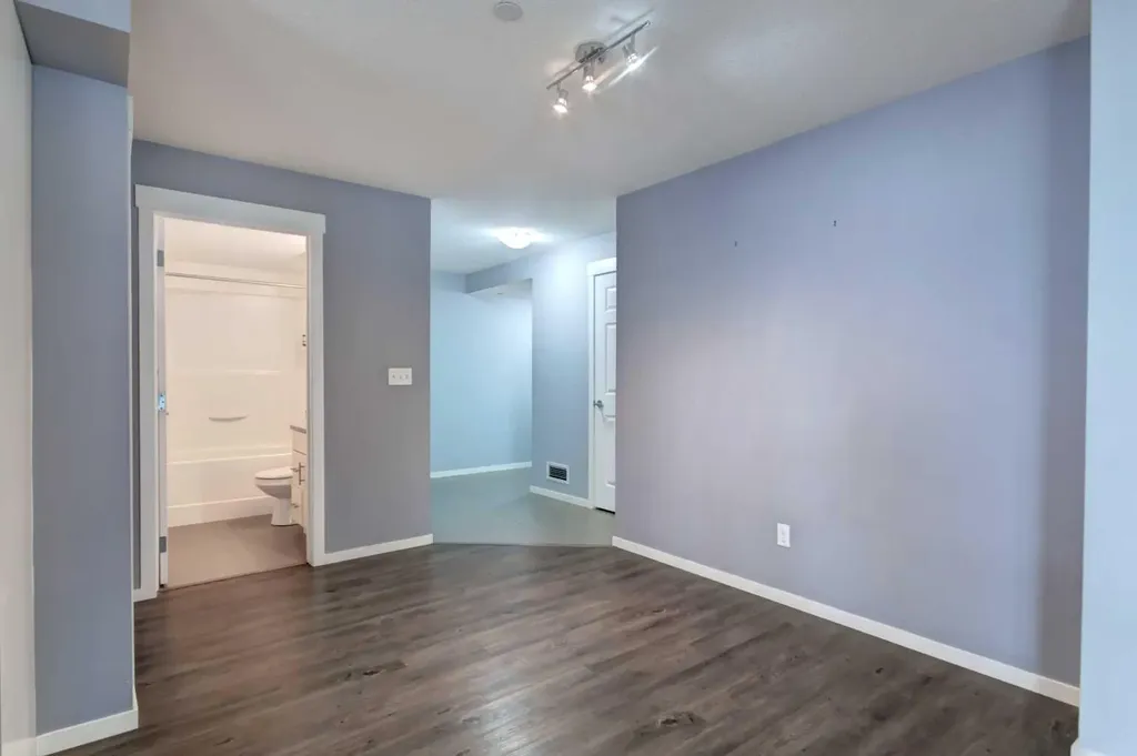 755 Copperpond Boulevard SE Calgary AB T2Z 4R2