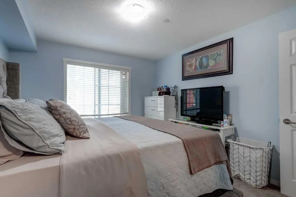 755 Copperpond Boulevard SE Calgary AB T2Z 4R2