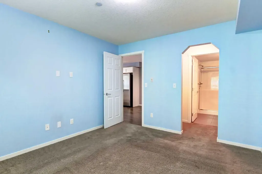 755 Copperpond Boulevard SE Calgary AB T2Z 4R2