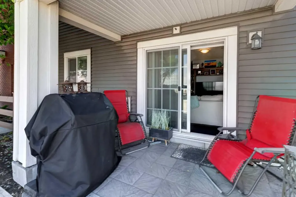755 Copperpond Boulevard SE Calgary AB T2Z 4R2