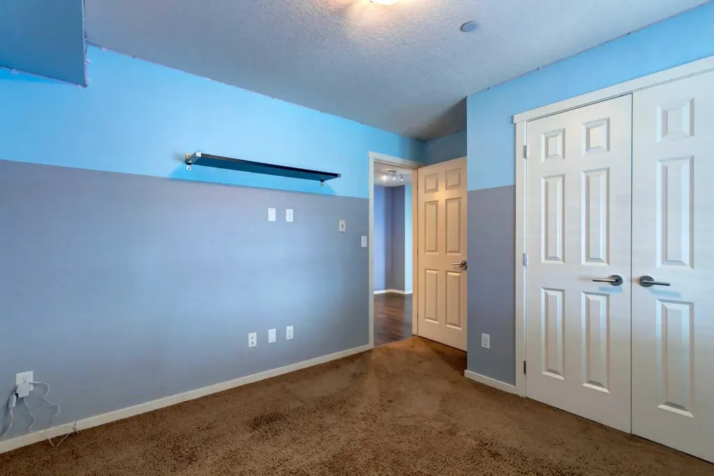 755 Copperpond Boulevard SE Calgary AB T2Z 4R2