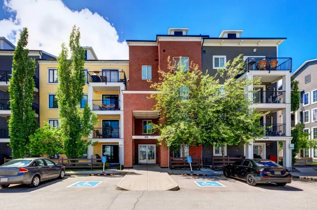 755 Copperpond Boulevard SE Calgary AB T2Z 4R2