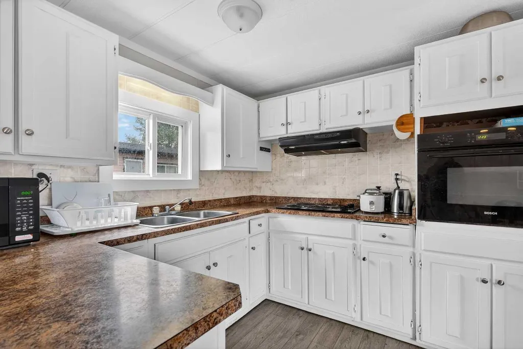 411 Kannell Drive NE High River AB T1V 1J6