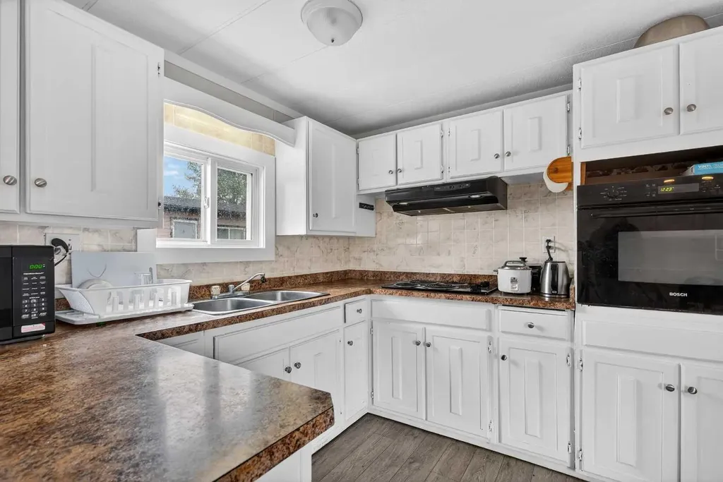 411 Kannell Drive NE High River AB T1V 1J6