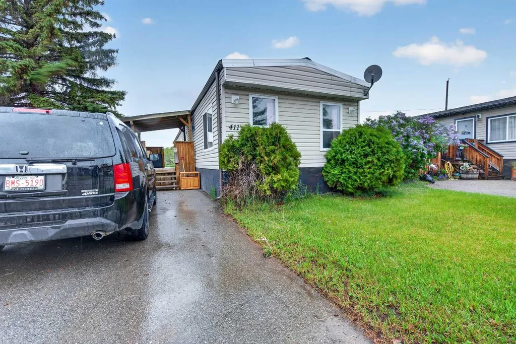 411 Kannell Drive NE High River AB T1V 1J6