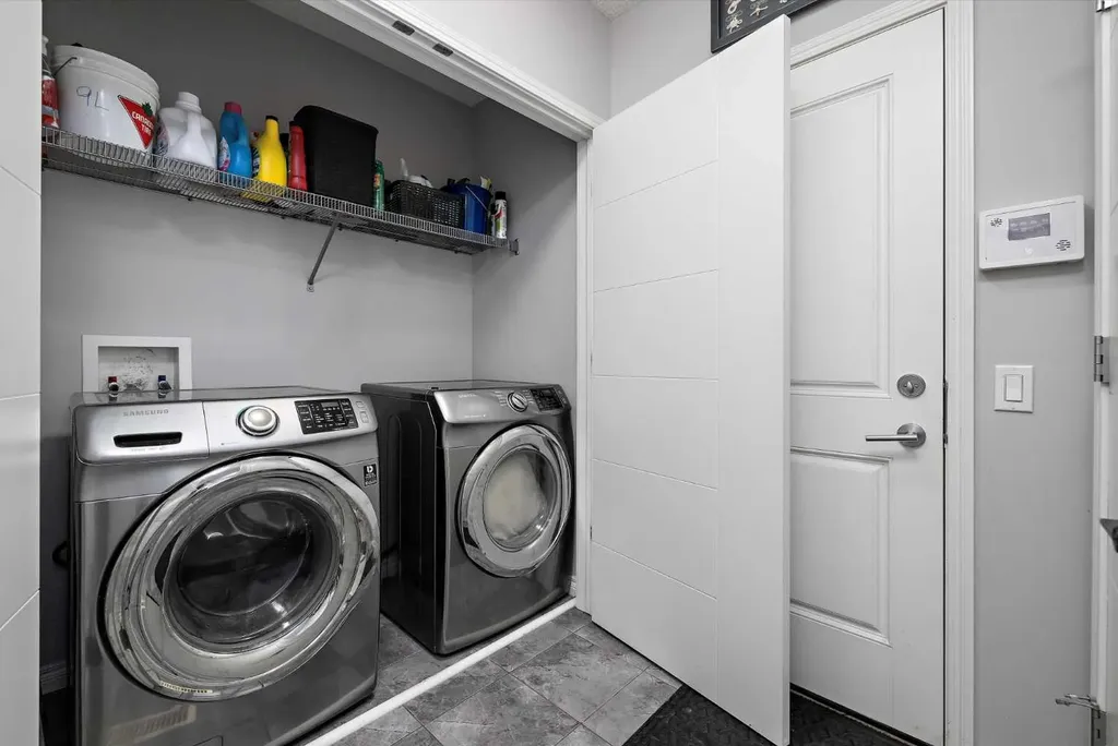 17312 126 Street Edmonton AB T5X 0J9
