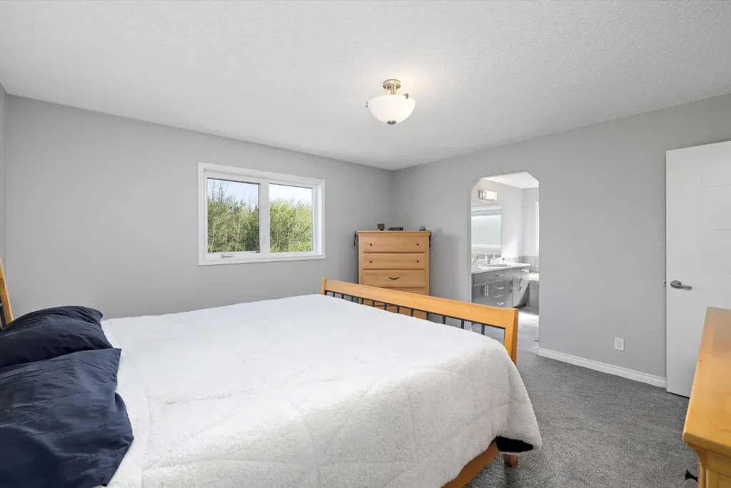 17312 126 Street Edmonton AB T5X 0J9