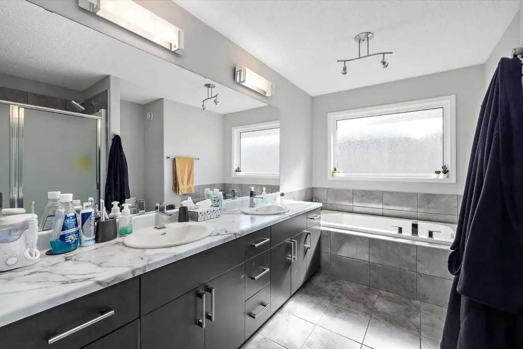 17312 126 Street Edmonton AB T5X 0J9