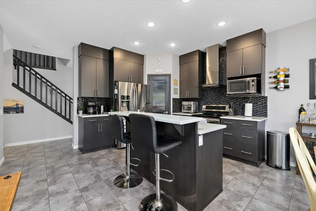 17312 126 Street Edmonton AB T5X 0J9
