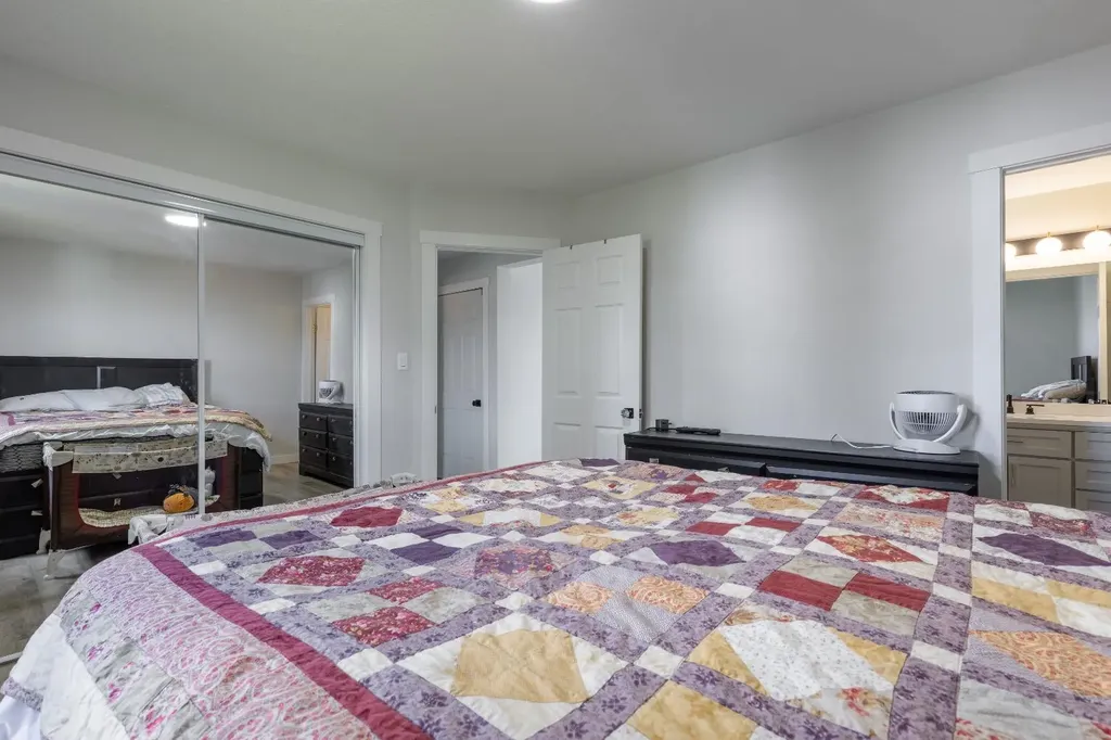 593 3 Avenue W Cardston AB T0K 0K0