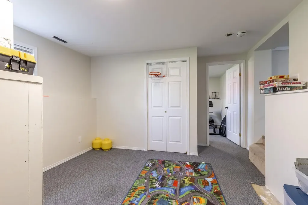 593 3 Avenue W Cardston AB T0K 0K0