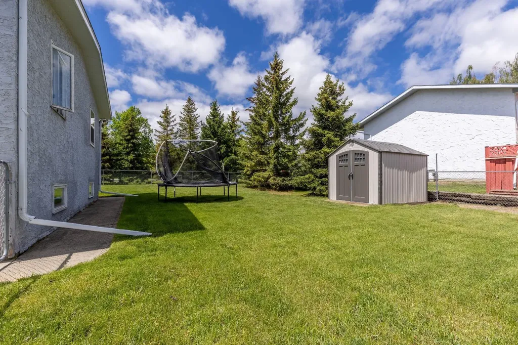 593 3 Avenue W Cardston AB T0K 0K0