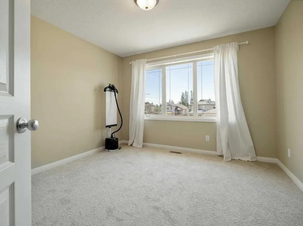 111 Fairmont Road S Lethbridge AB T1K 8C8