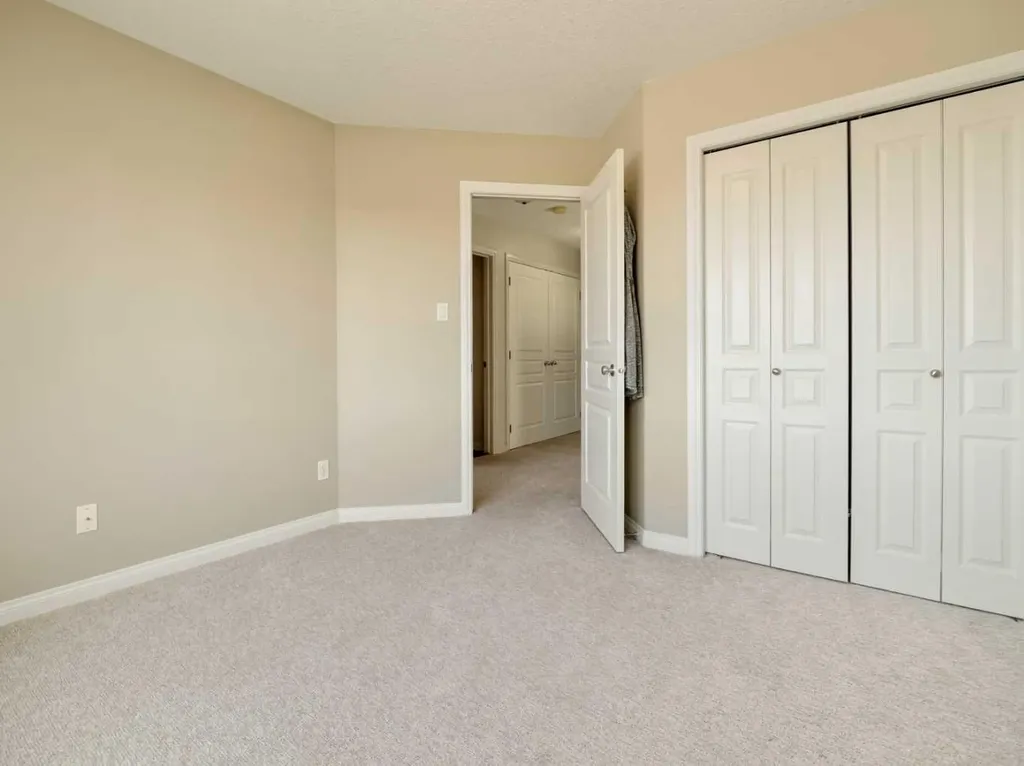 111 Fairmont Road S Lethbridge AB T1K 8C8