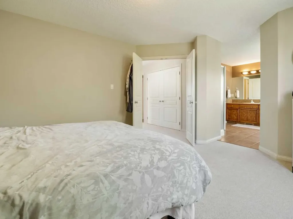 111 Fairmont Road S Lethbridge AB T1K 8C8