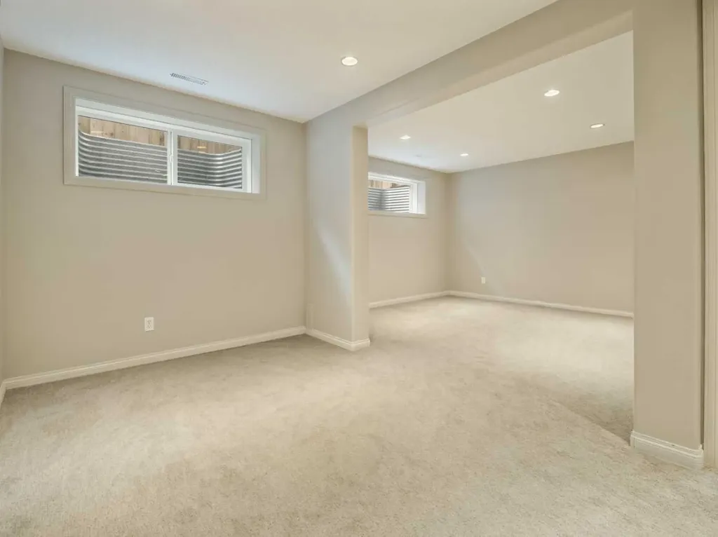 111 Fairmont Road S Lethbridge AB T1K 8C8