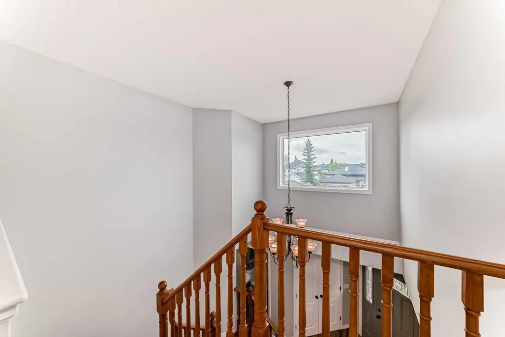 167 Fairways Close NW Airdrie AB T4B 2P4