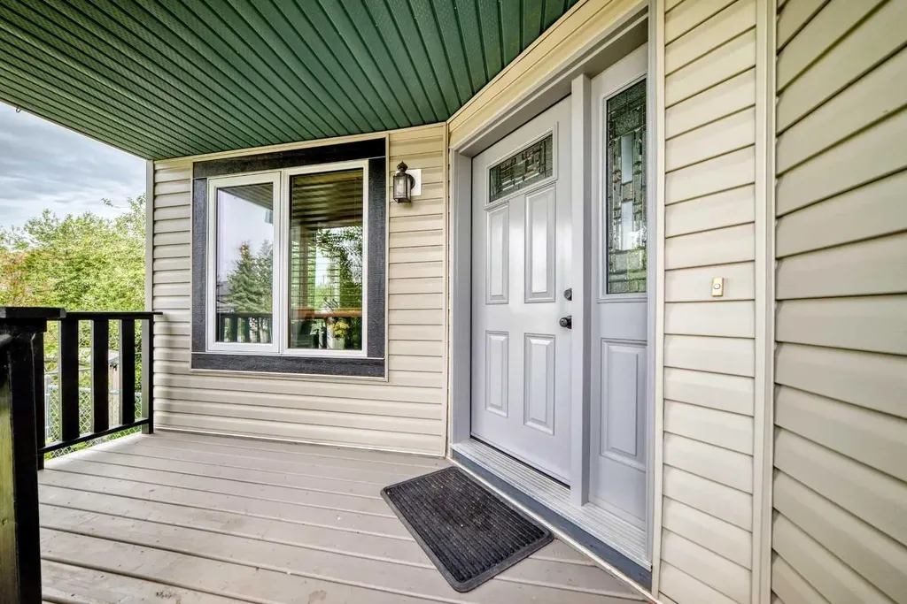 167 Fairways Close NW Airdrie AB T4B 2P4