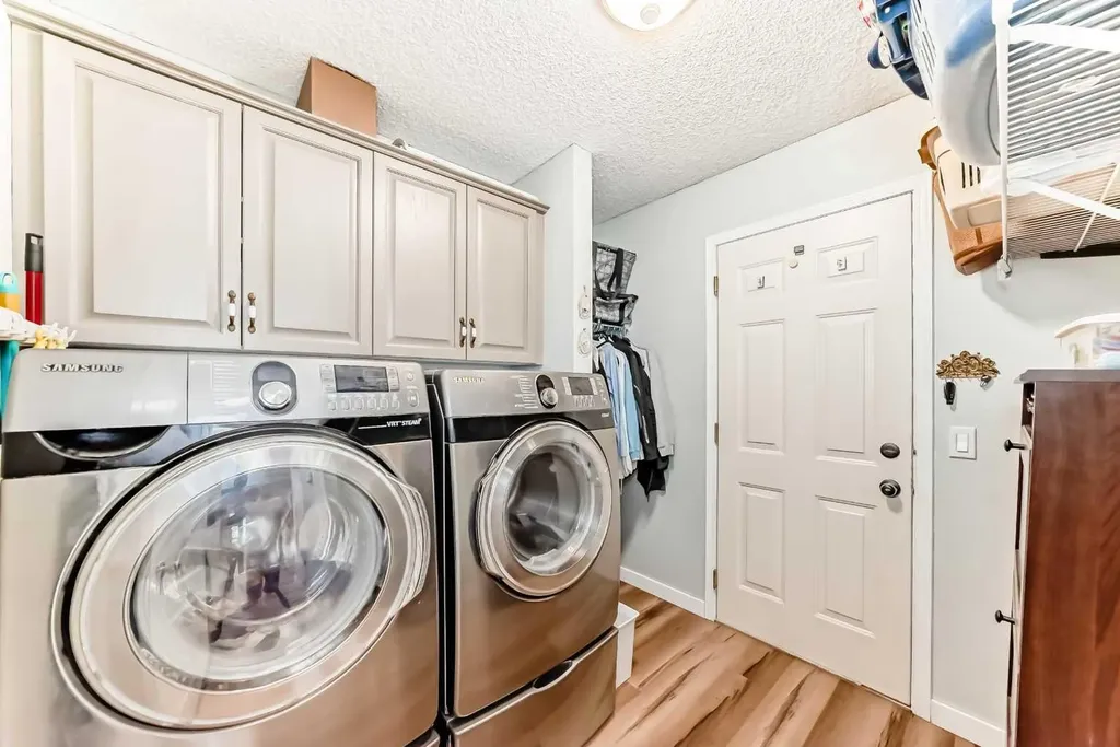167 Fairways Close NW Airdrie AB T4B 2P4