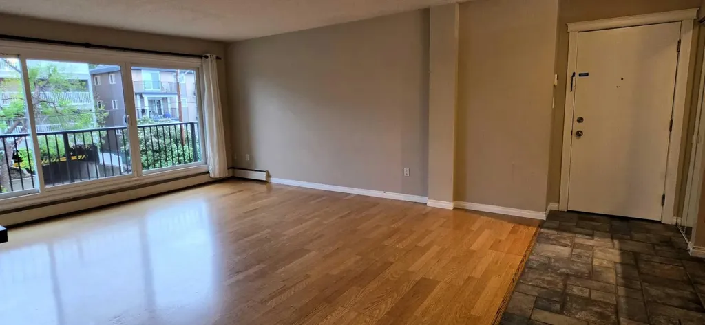 117 23 Avenue SW Calgary AB T2S 0H9