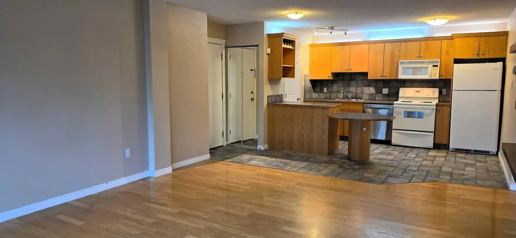 117 23 Avenue SW Calgary AB T2S 0H9
