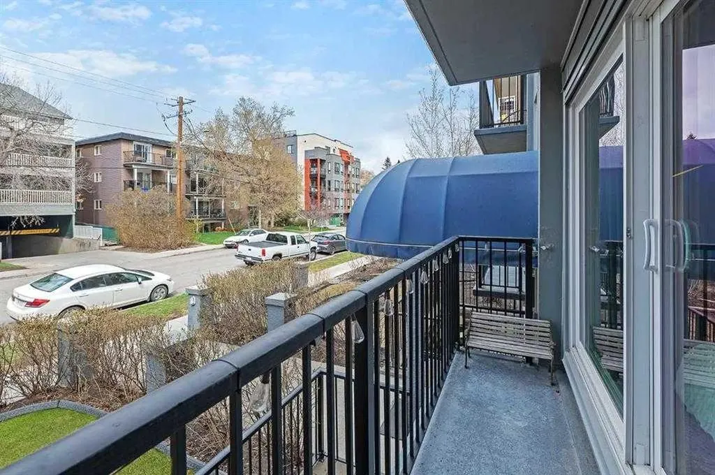 117 23 Avenue SW Calgary AB T2S 0H9