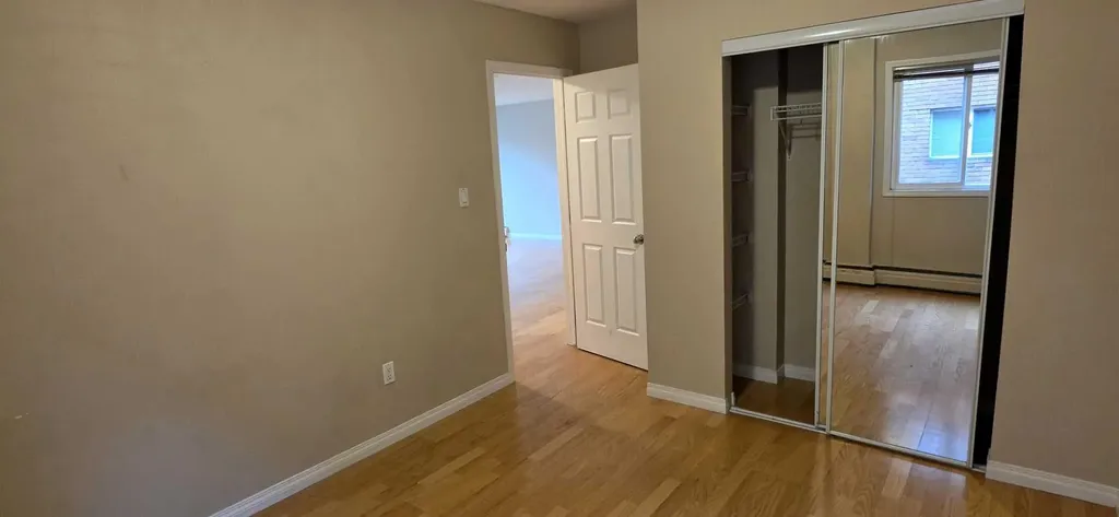 117 23 Avenue SW Calgary AB T2S 0H9