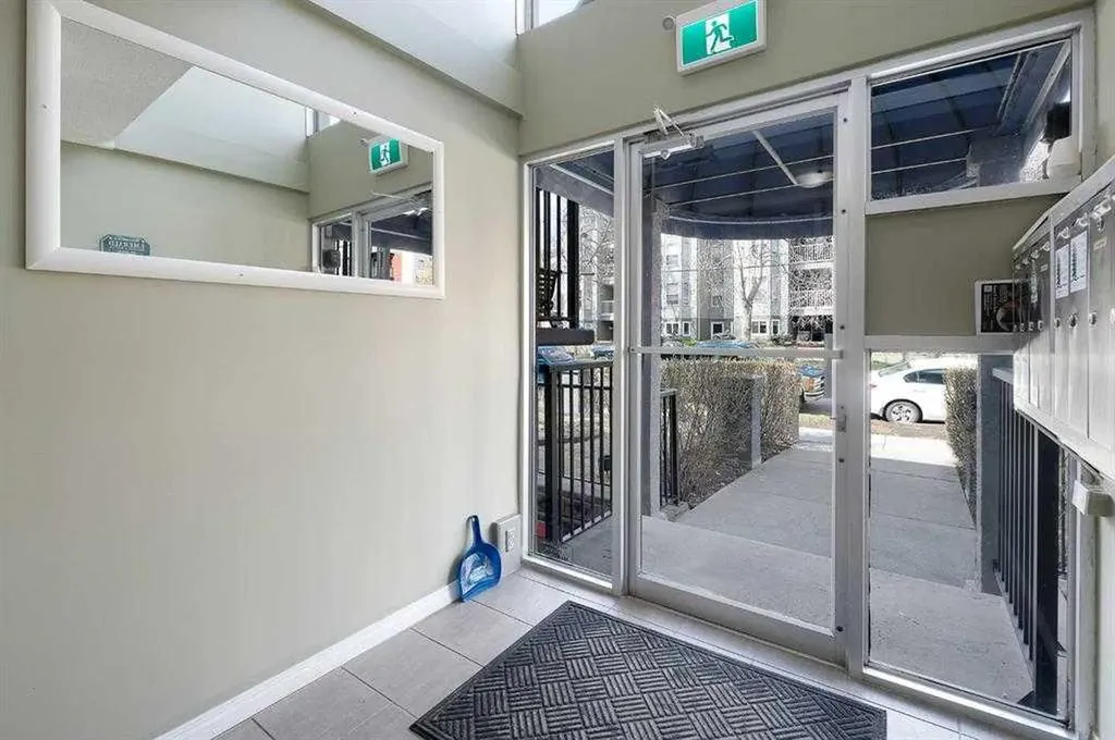 117 23 Avenue SW Calgary AB T2S 0H9