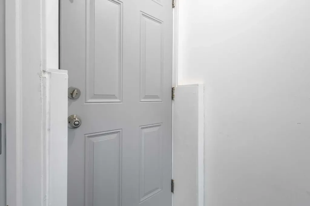 62 Carrington Rise NW Calgary AB T3P 0Y8
