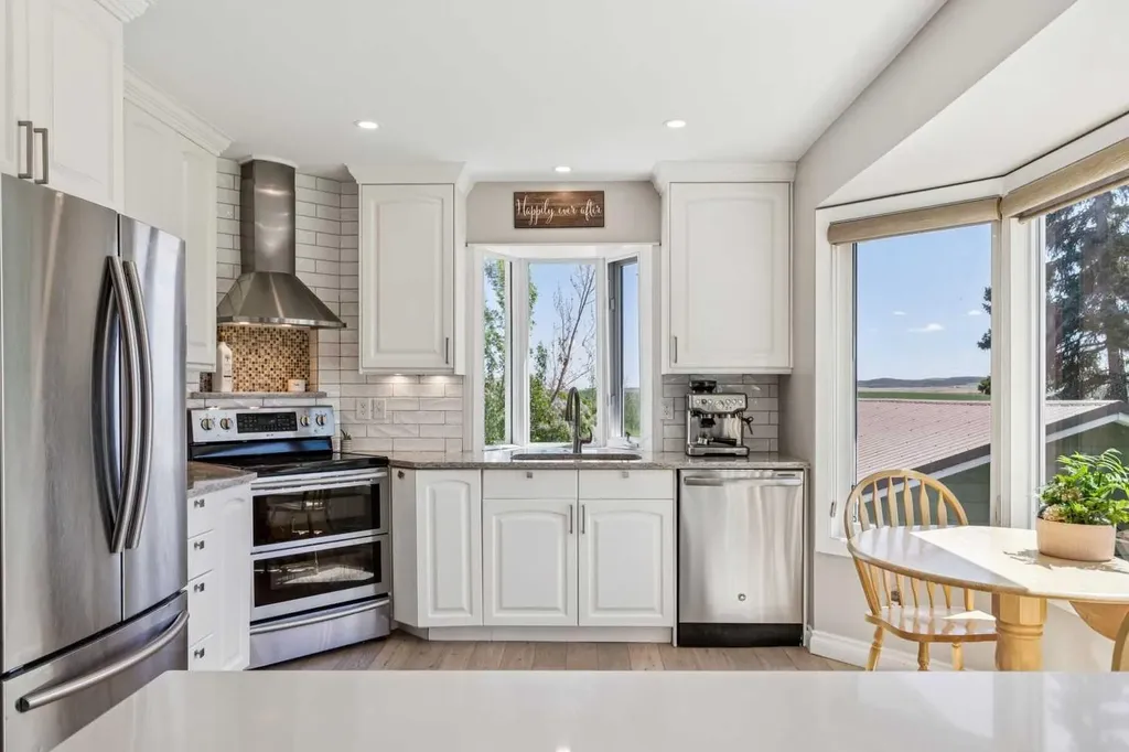 80018 226 Avenue W Rural Foothills County AB T1S 2Z1