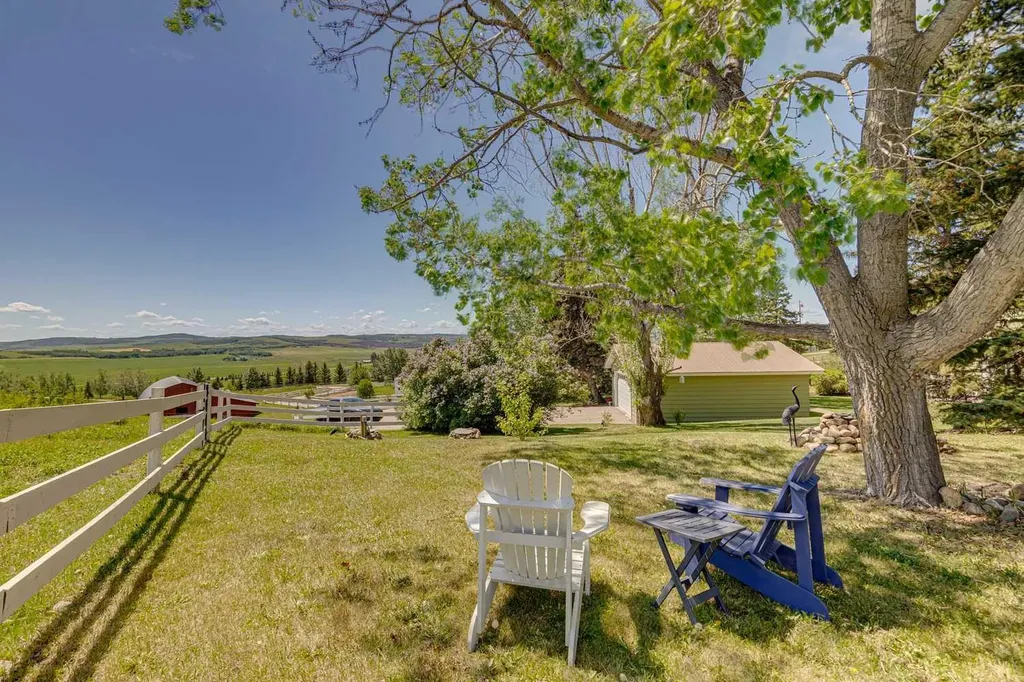 80018 226 Avenue W Rural Foothills County AB T1S 2Z1
